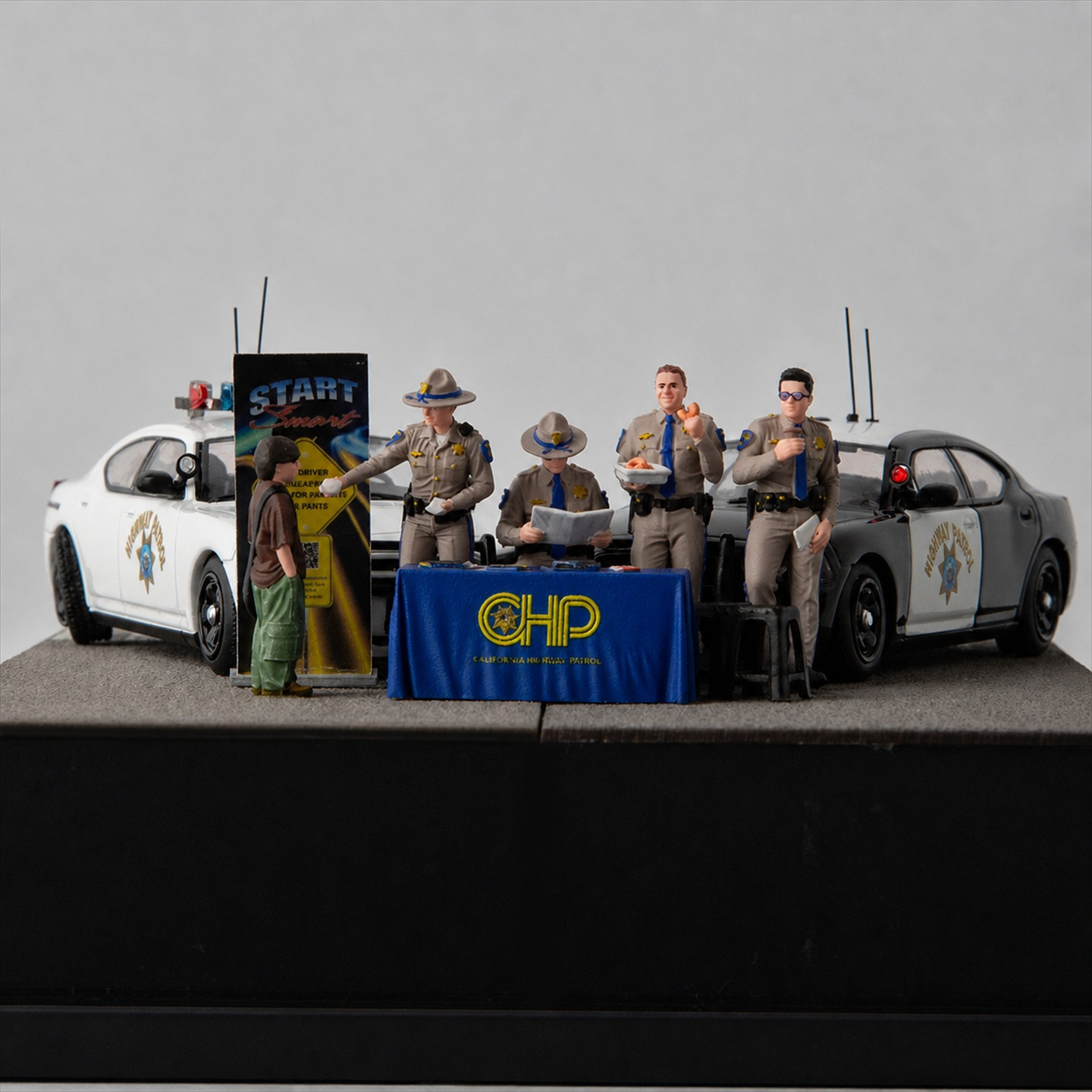 1/64 Scale Resin Highway Patro - Resin Art Toys ulasan dan harga